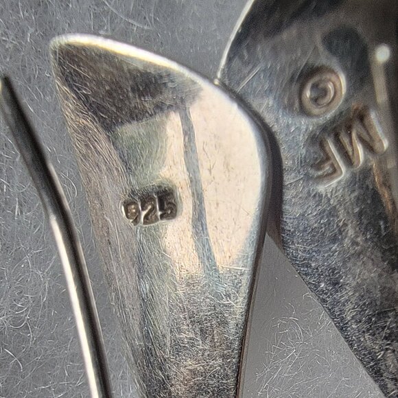 Sterling Silver/Lapis Lazuli Earrings - Picture 4 of 4